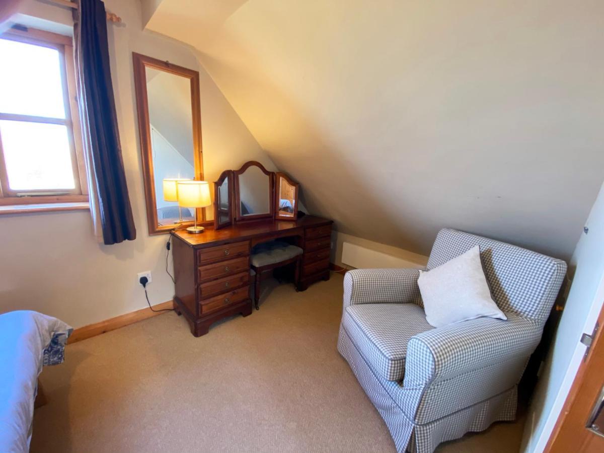 The Rose Cottage Inn Selmeston Bagian luar foto