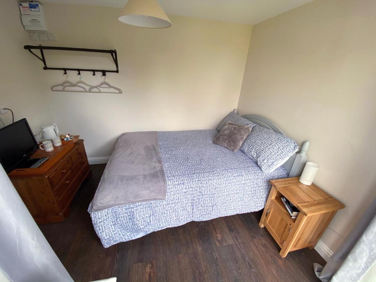 The Rose Cottage Inn Selmeston Bagian luar foto