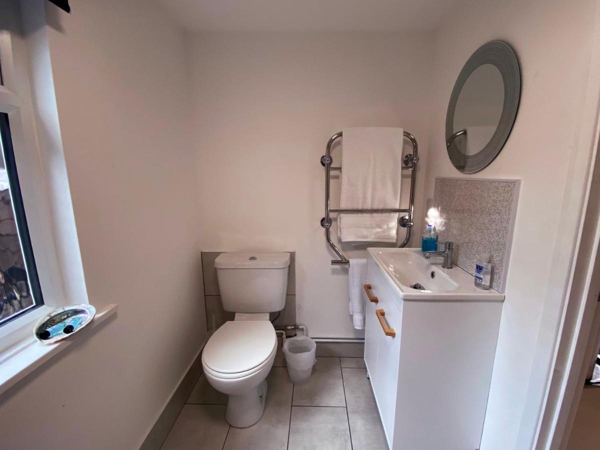 The Rose Cottage Inn Selmeston Bagian luar foto